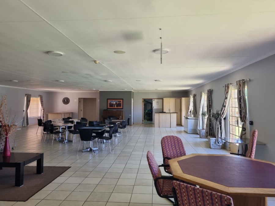 1 Bedroom Property for Sale in Minerva Gardens Northern Cape